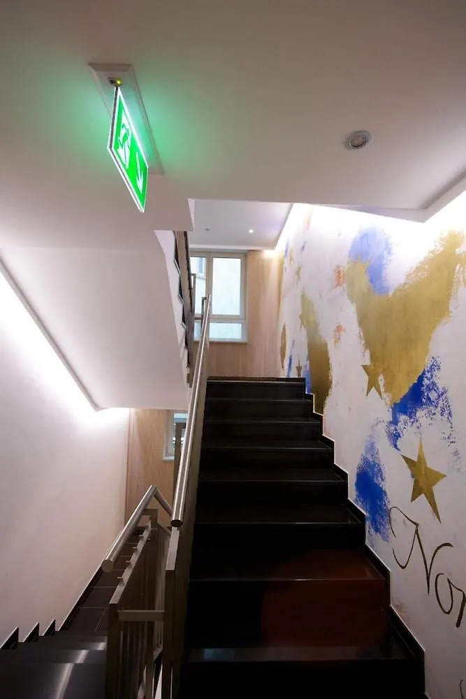 Europa Style Hotel Frankfurt am Main 4*,